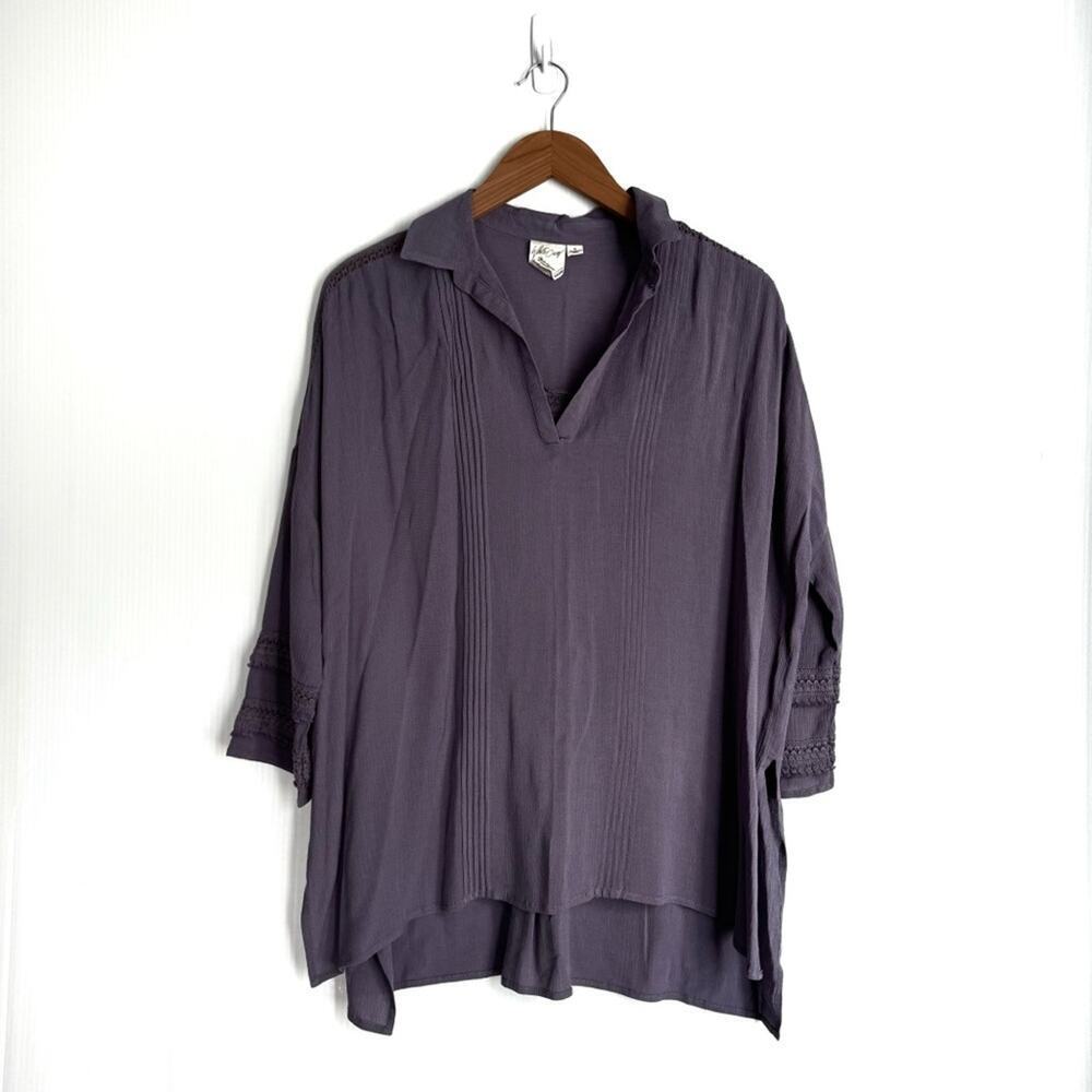 White Crow tunic style lightweight purple top size medium